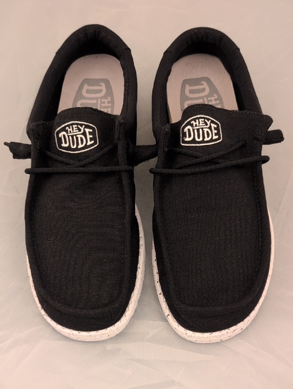 Hey Dude--Wally Slub Canvas--Color: Black. Size: 11M ADULT
